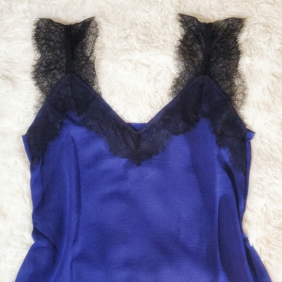 Chic Blue & Black Lace Camisole - Picture 4 of 6